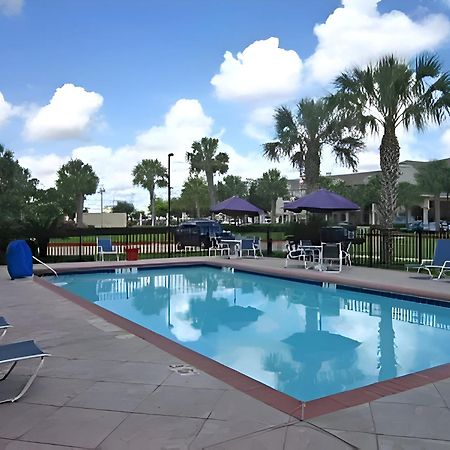 Lonestar Suites Webster Exteriér fotografie