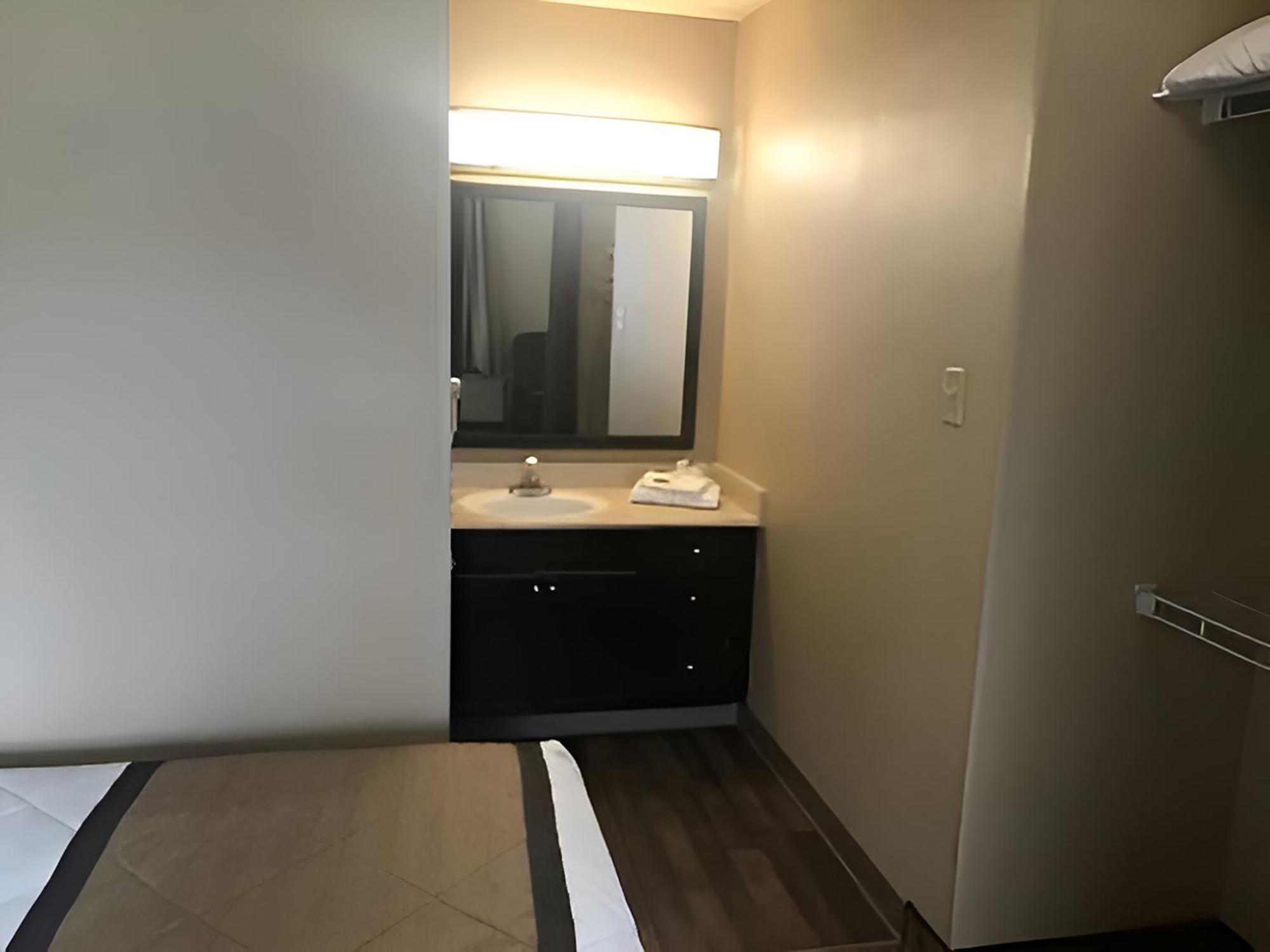 Lonestar Suites Webster Exteriér fotografie